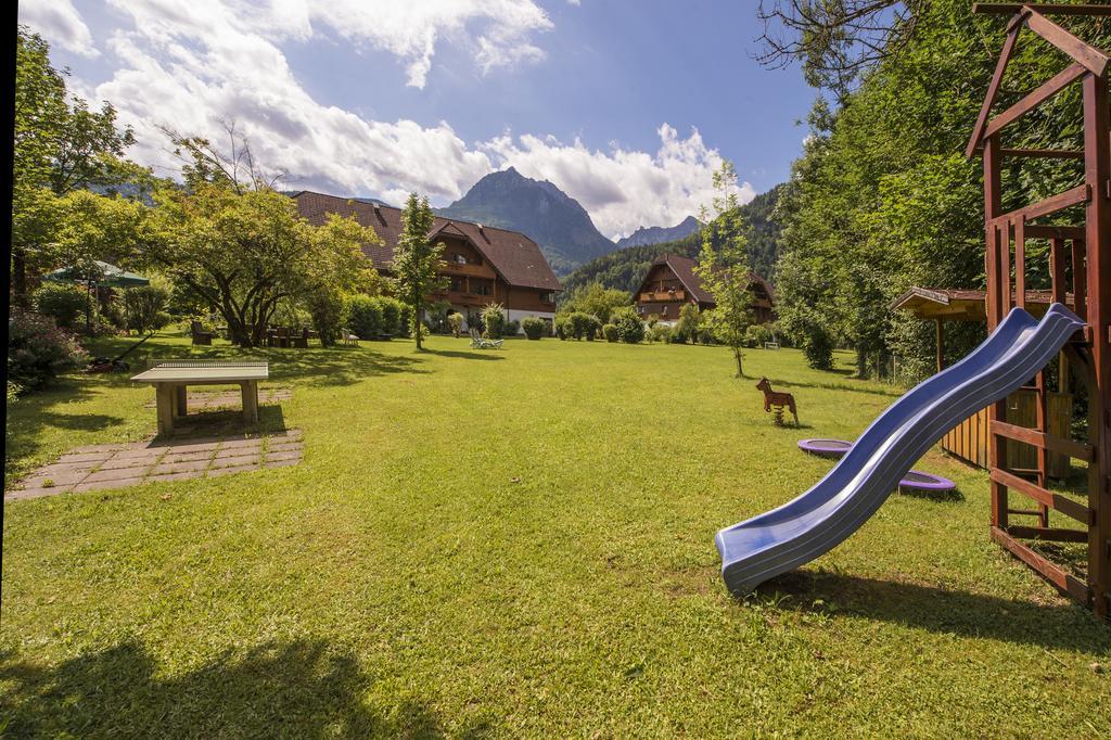 Gutshof Wolfgangsee Resort & Event Hotel Strobl Exterior photo